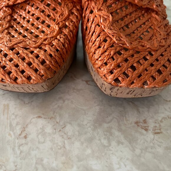 Aerosoles Sz 8 Santiago Raffia Platform Slingback Pump Orange and Cork - Picture 7 of 14
